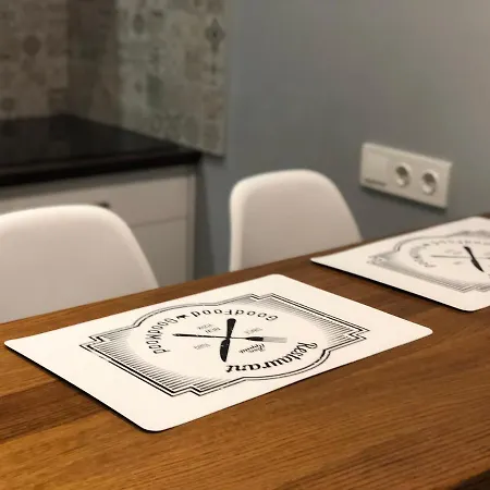 Romantic - Near Opera House 11/7