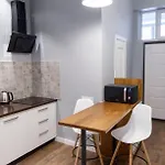 Apartment Romantic - Near Opera House 11/7 Lviv