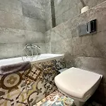 Romantic - Near Opera House 11/7 Apartment